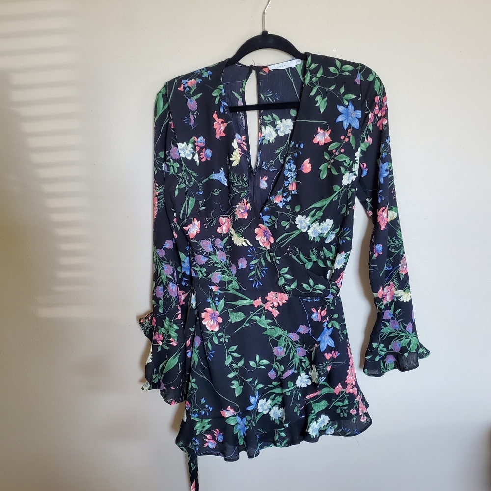 Lush flowy floral romper M